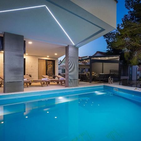 Beach Villa Valentina Τρογκίρ Εξωτερικό φωτογραφία